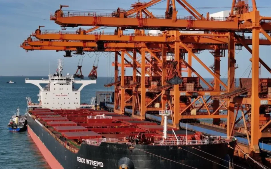 China cerró 2025 con superávit comercial récord