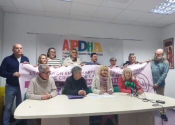 CCOO se adhiere a la campaña “Llama a AMAMA” para denunciar los graves atrasos en los cribados del cáncer de mama en Cádiz