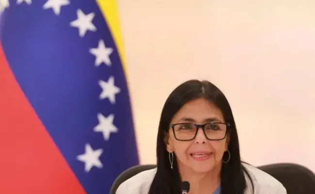 Delcy Rodríguez llama a la unidad nacional: «La gran victoria del enemigo sería dividirnos, pero no lo van a lograr»