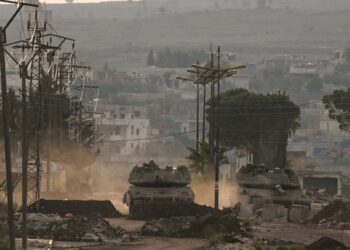 Israel destruye un cine en ciudad siria de Quneitra