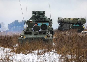 Rusia toma en serio posible despliegue de OTAN en Ucrania