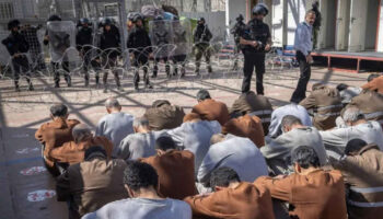 Israel admite torturas a prisioneros palestinos