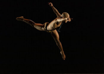 Afrocubanidad, grabado y danza en nueva obra de Rosario Cárdenas