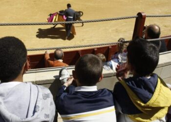 El Ministerio de Juventud e Infancia impulsará el veto a menores en las corridas de toros a través de la Ley de Protección Integral a la Infancia y la Adolescencia frente a la Violencia (LOPIVI)