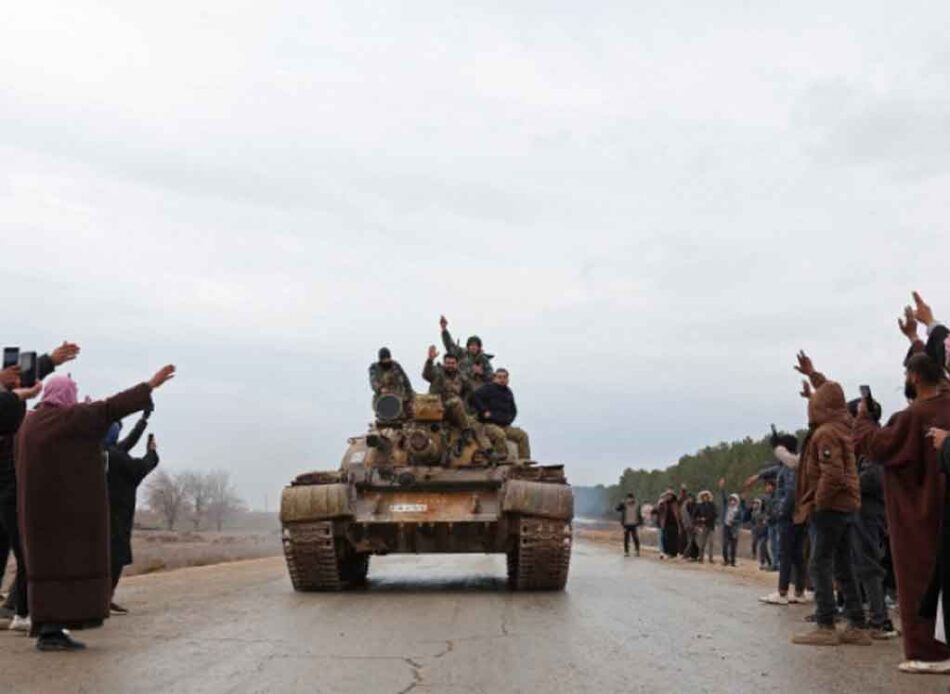 Milicia kurda se retira ante avance gubernamental y tribal en Siria