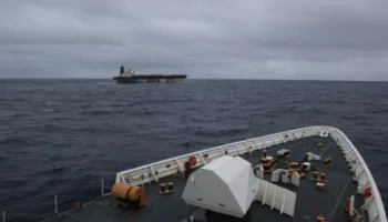 Rusia exige a EE.UU. liberar a tripulación de petrolero secuestrado en aguas internacionales