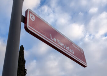 IU Sanse exige la inmediata restitución de las placas de la Glorieta de Palestina tras un acto de vandalismo