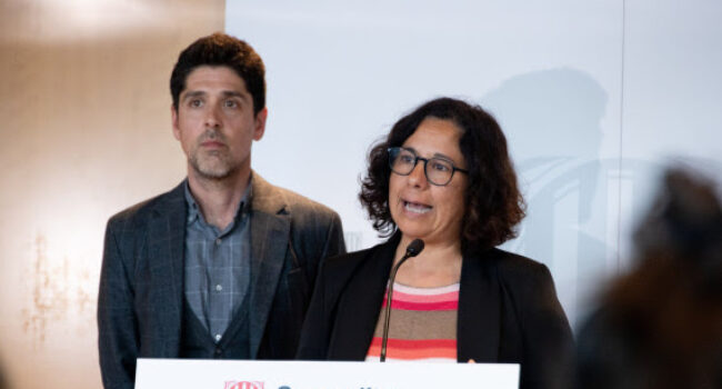 Els Comúns celebran la adquisición de 128 viviendas en l’Hospitalet de Llobregat por parte del Gobierno fruto de su acuerdo