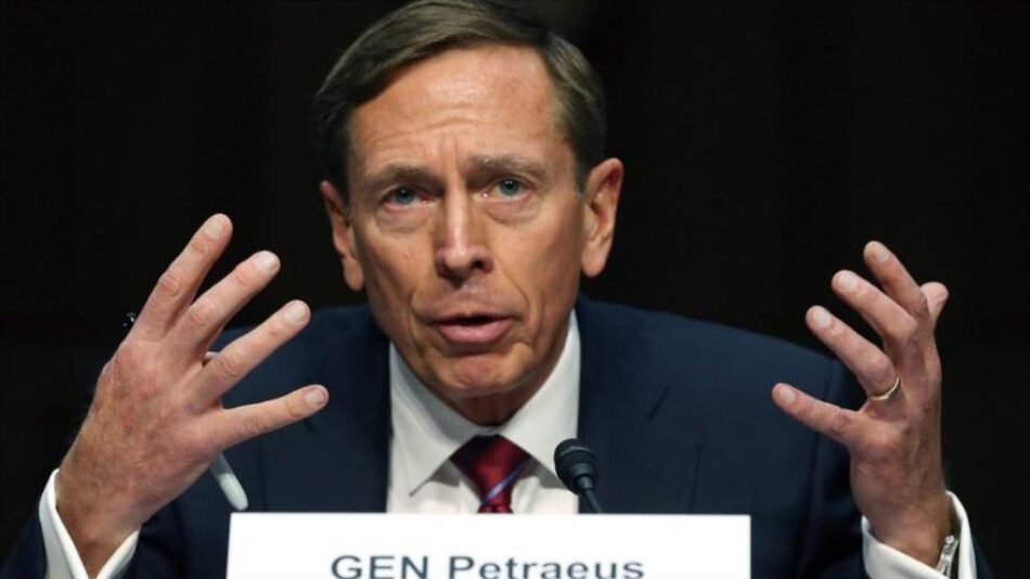 David Petraeus, exdirector de la CIA: «Guerra con Irán podría convertirse en catástrofe para EEUU»