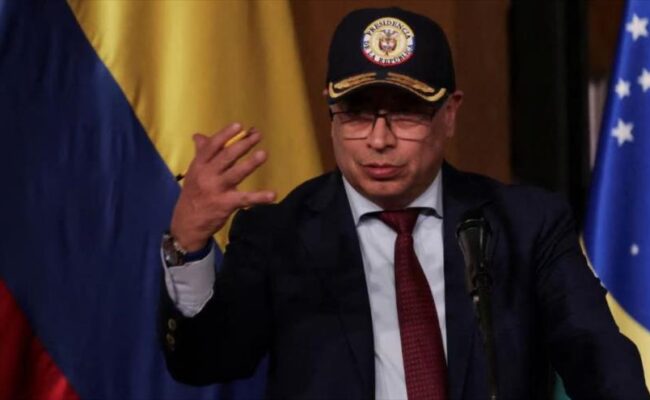 Petro denuncia intento de asesinato mientras viajaba en helicóptero