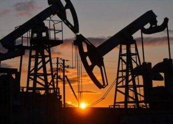 Rusia anuncia que entregará petróleo crudo y combustible a Cuba