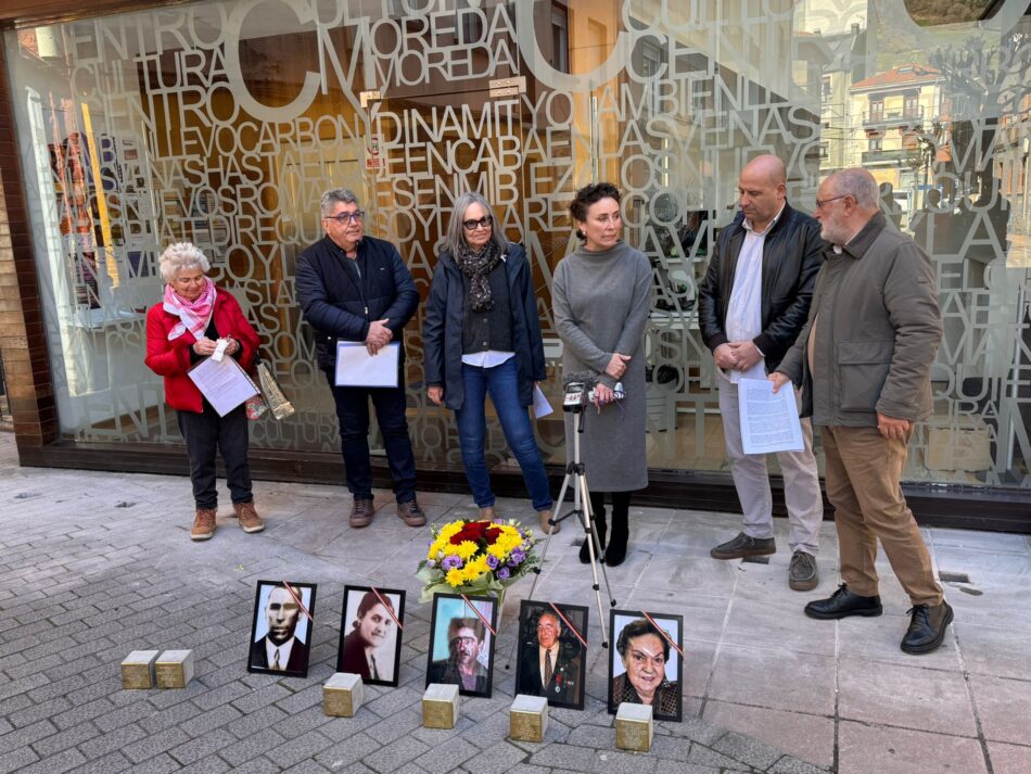 Asturias coloca nueve piedras de la memoria en Aller para blindar la sociedad frente a la «garra del fascismo»