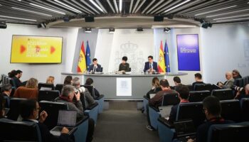 El Gobierno desclasifica parte de la documentación sobre el intento de golpe de Estado del 23-F