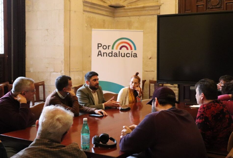 Un amplio frente cultural alerta del deterioro del ICAS en una reunión con Por Andalucía
