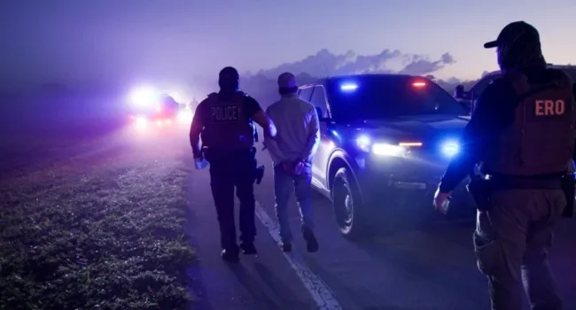 EE.UU. exige datos de críticos del ICE a empresas tecnológicas