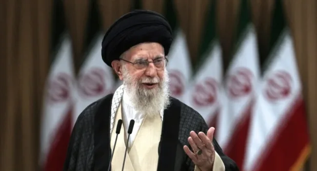 Sayyed Ali Khamenei advierte a EE. UU. sobre amenazas contra Irán