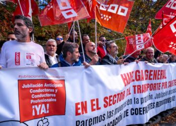 CCOO y UGT se vuelven a movilizar por la jubilación anticipada de las personas conductoras profesionales mediante la aplicación de coeficientes reductores
