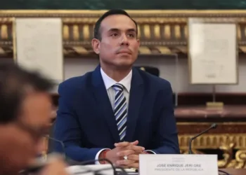Congreso de Perú destituye al presidente interino José Jerí