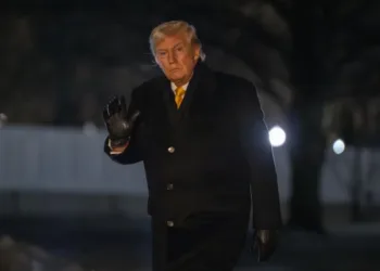 Trump pretende impedir la construcción de puente que unirá Canadá con EE.UU.