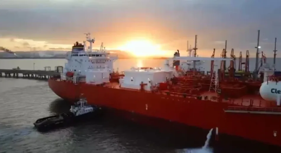 Venezuela logra primera exportación de gas licuado de petróleo