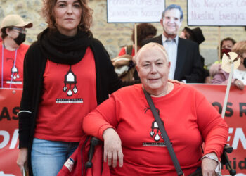 Más de 150 colectivos firman un manifiesto contra el desahucio de la histórica activista Paca Blanco