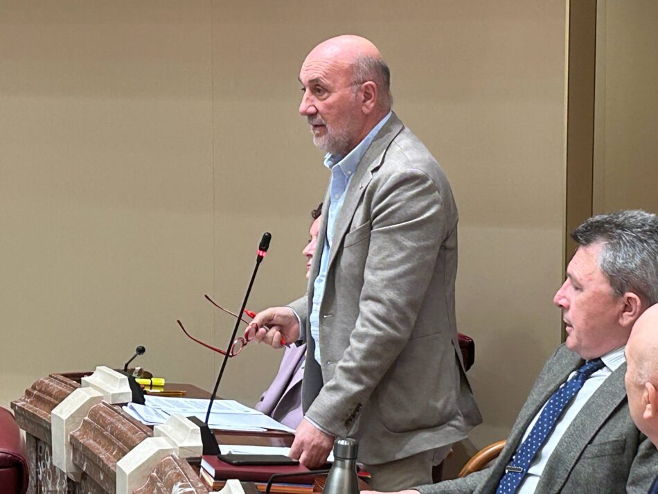 IU-Verdes exige transparencia ante el posible uso de IA y recortes laborales en el servicio de subtitulado de la tv de Murcia