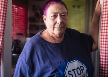 El desahucio de Paca Blanco se suspende gracias a la presión social y mediática