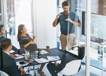 La Plataforma de Reseñas Opynio Impulsa las Conversiones de Tu Negocio en un Mercado de 6.880 Millones de Dólares