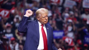 La últimas encuestas en EE.UU. reducen la aprobación de Donald Trump al 37%