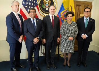 Ecuador y EEUU concluyen negociación de acuerdo comercial