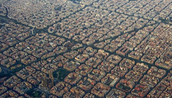 Sindicat de Llogateres de Catalunya: «La ley catalana contra las compras especulativas no puede estar llena de agujeros»