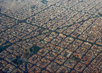 Sindicat de Llogateres de Catalunya: «La ley catalana contra las compras especulativas no puede estar llena de agujeros»