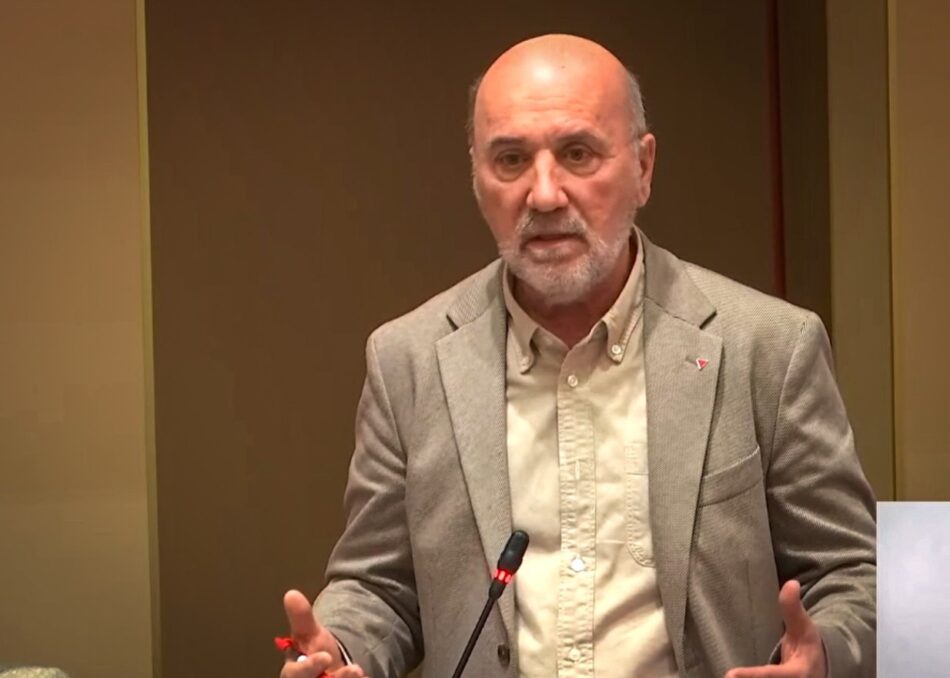 IU-Verdes cuestiona al Gobierno de López Miras por los 15 años sin renovar el convenio de la sanidad privada