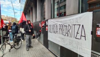 Desconvocada la vaga al CAS Lluís Companys amb el compromís d’internalització i un increment salarial del 30%