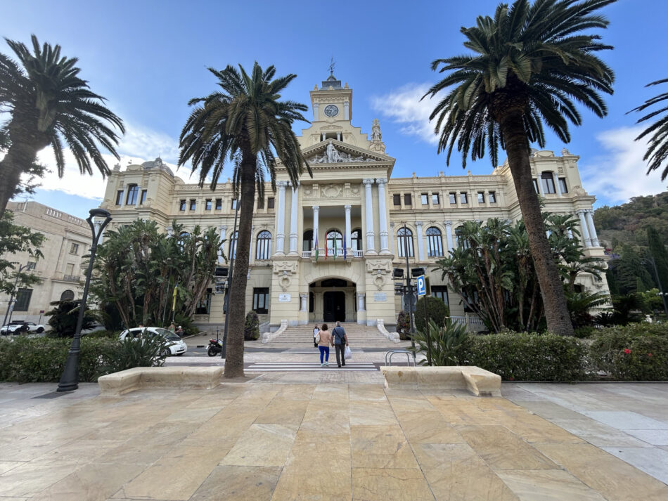CGT denuncia que el Ayuntamiento de Málaga impide el derecho de manifestación de la plantilla de saneamiento en huelga