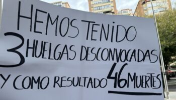 «Cura de humildad al ministro Puente y sus sindicatos títere» en el tercer día de huelga ferroviaria