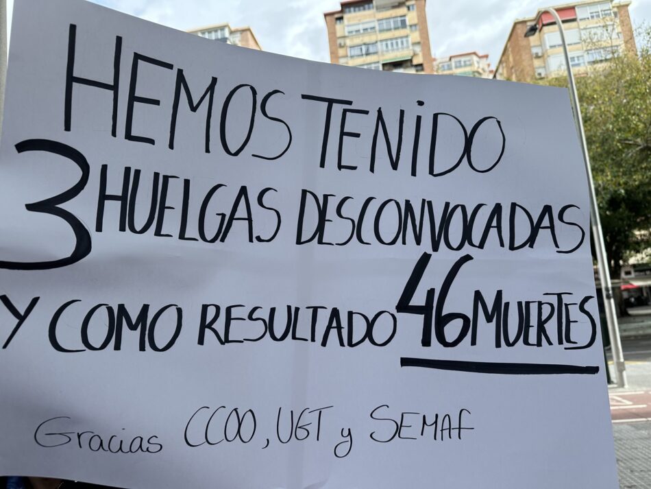 «Cura de humildad al ministro Puente y sus sindicatos títere» en el tercer día de huelga ferroviaria