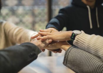 La estimulación cerebral impulsa a que las personas se comporten de forma menos egoísta