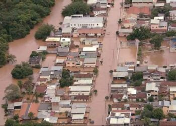 Lula sobrevolará las zonas inundadas por un temporal en Minas Gerais