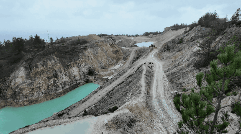 Ecoloxistas en Acción amplía a súa denuncia polo desastre de Monte Neme (A Coruña) poñendo o foco no director de obra