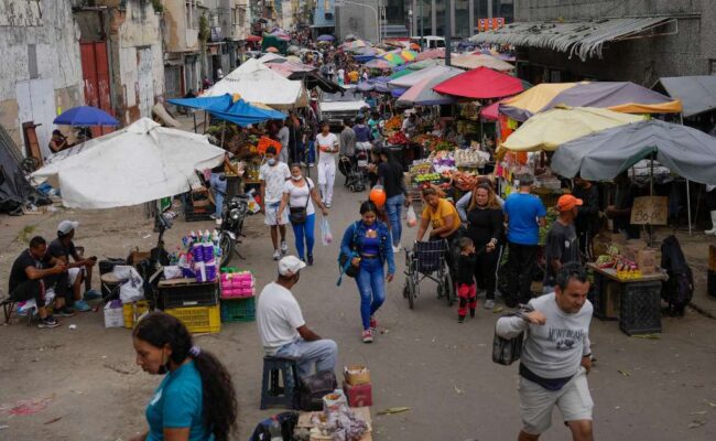 La pobreza afecta al 27,4 por ciento de la población de América Latina
