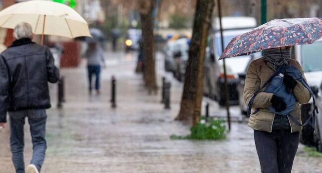 Por qué se encadenan tantos días de lluvia