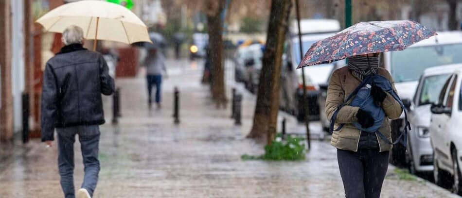 Por qué se encadenan tantos días de lluvia