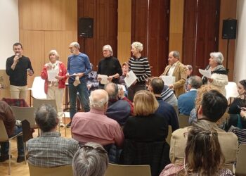 Manuela Carmena, Baltasar Garzón y Ximo Bosch firman un manifiesto de juristas por el blindaje constitucional de las pensiones