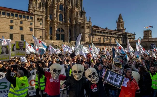 La Xunta de Galicia inicia el archivo del proyecto de Altri en Palas de Rei por falta de conexión eléctrica: Organizaciones y partidos ecologistas lo celebran