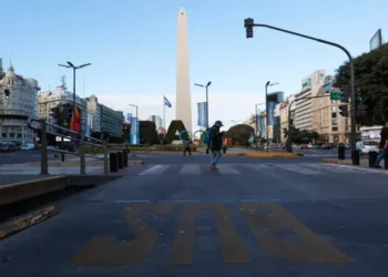 Argentina se paraliza en contra la reforma laboral promovida por Javier Milei