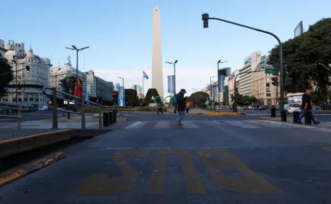 Argentina se paraliza en contra la reforma laboral promovida por Javier Milei