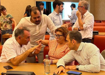 Todos los diputados y diputadas de IU firman una iniciativa para que Interior detalle si “investiga” el acoso y amenazas de la extrema derecha a periodistas y si “lo ha trasladado ya a la Fiscalía”