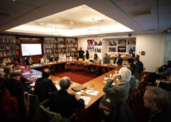 Yolanda Díaz: “Vamos a defender la democracia de los ataques de empresarios como Musk y Durov”