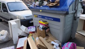 Asociaciones vecinales de Leganés exigen al alcalde un cambio inmediato en la gestión de la limpieza viaria y la recogida de residuos sólidos